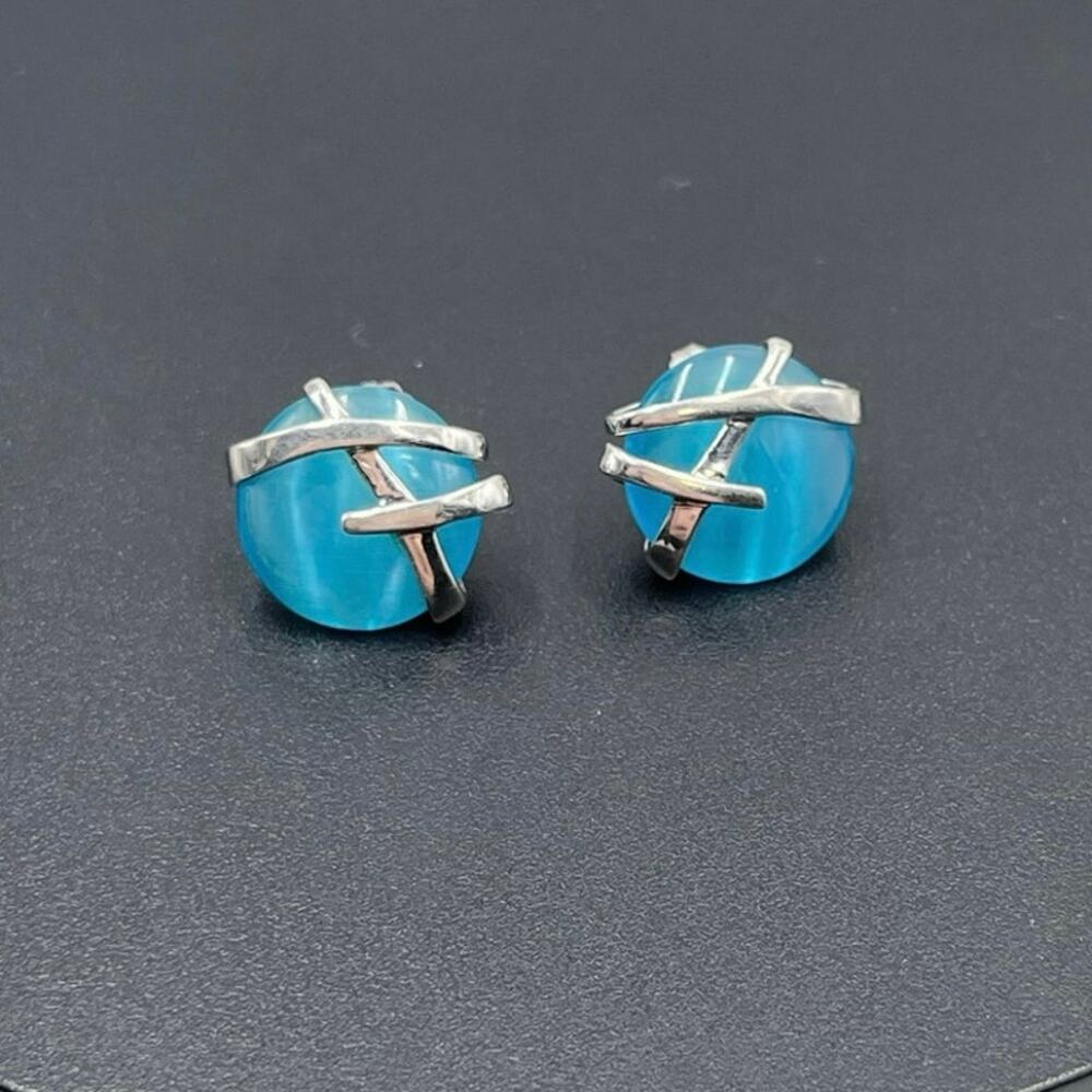 DOBBS 925 PE‎ Sterling Silver Blue Stone Cabochon Pierced Earrings Vintage 5/8"